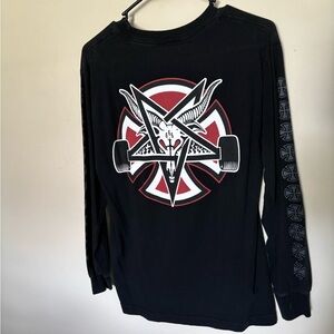Independent Trucks Long Sleeve Tee🛹